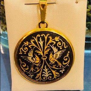 Damasquinado de oro gold inlay pendant from Toledo, Spain